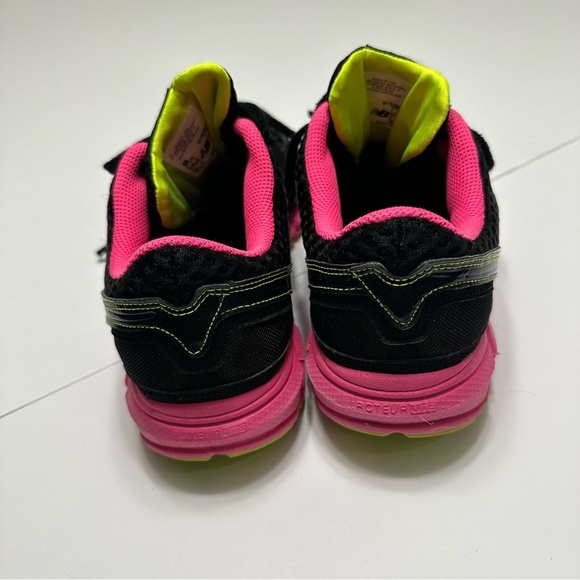 New Balance Women's Black and Pink Sneakers - Picture 3 of 6